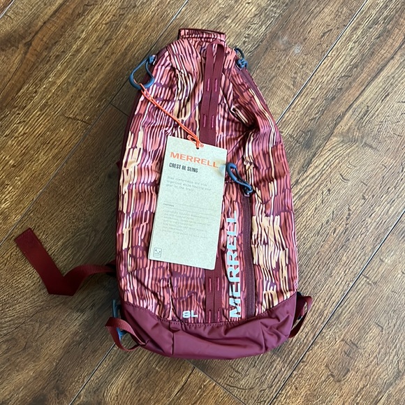 Merrell Handbags - Merrell Crest 8L Sling